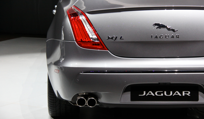 Illustration for article titled The Jaguar XJR Will Squire You Like A High Powered Gentleman